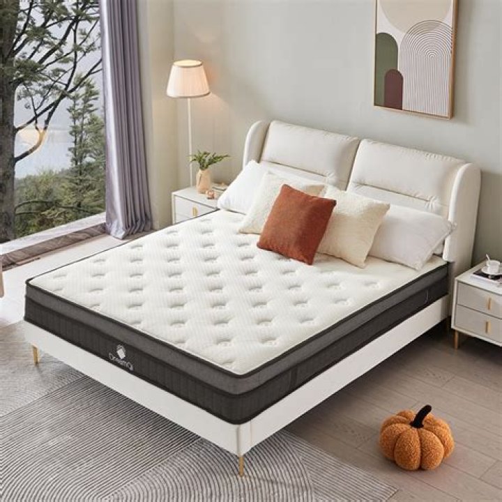 Can you put a queen mattress on a double box spring